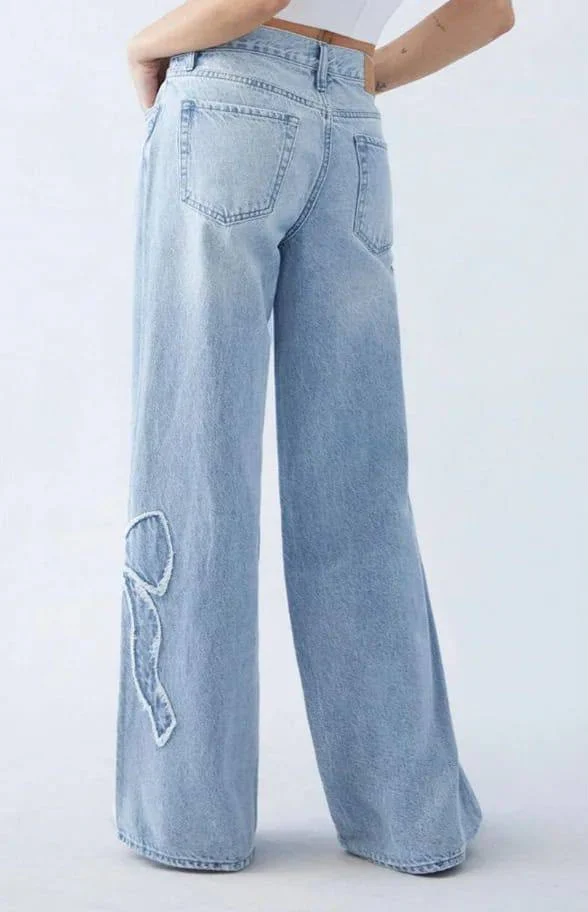 Açık Mavi Vintage Bol Paça Yırtık Detaylı Jean - Görsel 3